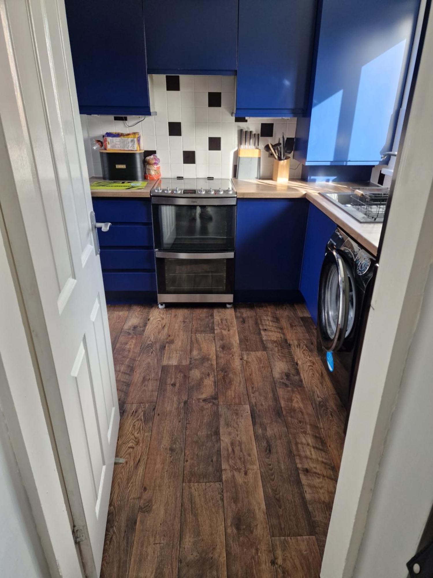 Detached Homestay - Super, King & Double Rooms - Leyland, Preston, Chorley, Lancashire ภายนอก รูปภาพ