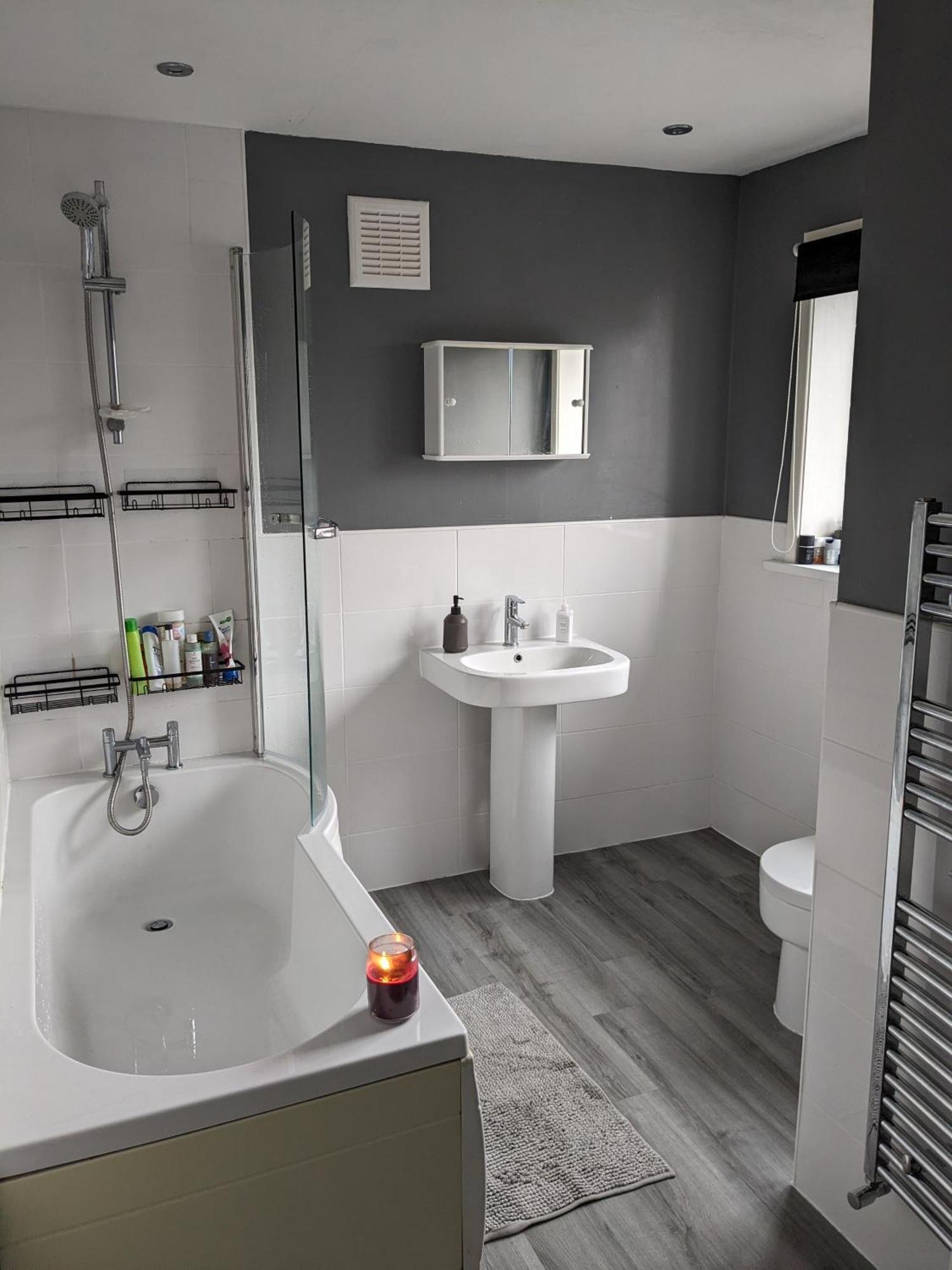 Detached Homestay - Super, King & Double Rooms - Leyland, Preston, Chorley, Lancashire ห้อง รูปภาพ